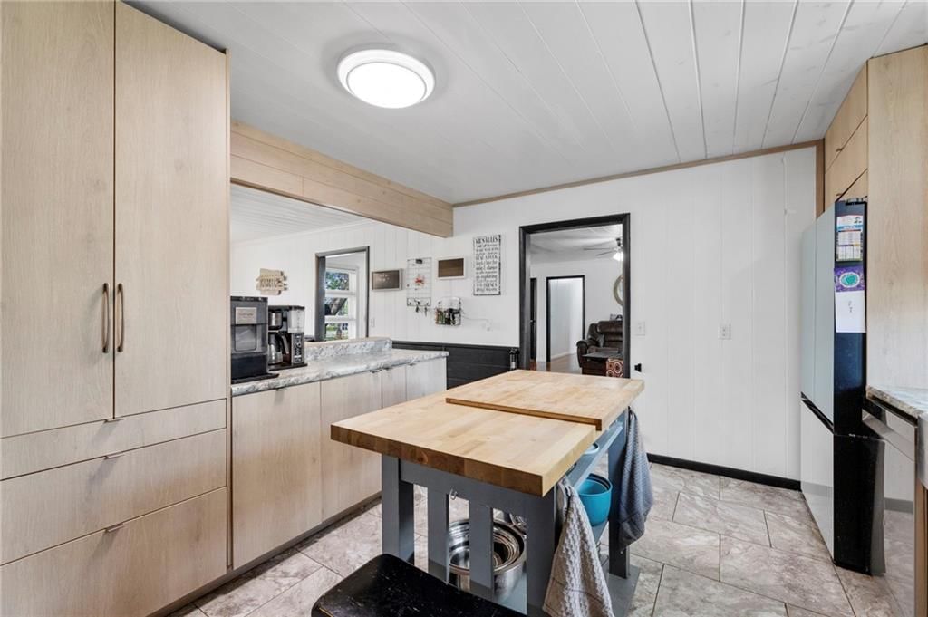 9935 W 85th Street — photo 18