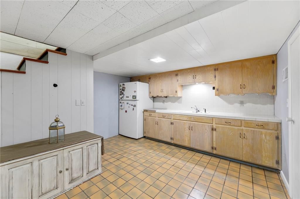 9935 W 85th Street — photo 31