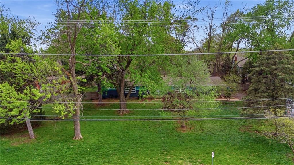 9935 W 85th Street — photo 47