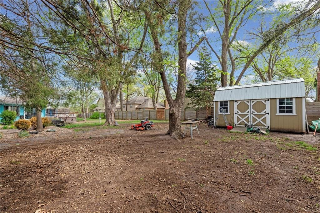 9935 W 85th Street — photo 51
