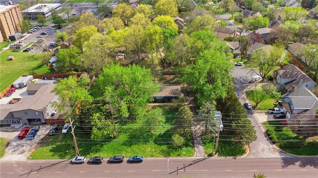 9935 W 85th Street — photo 53