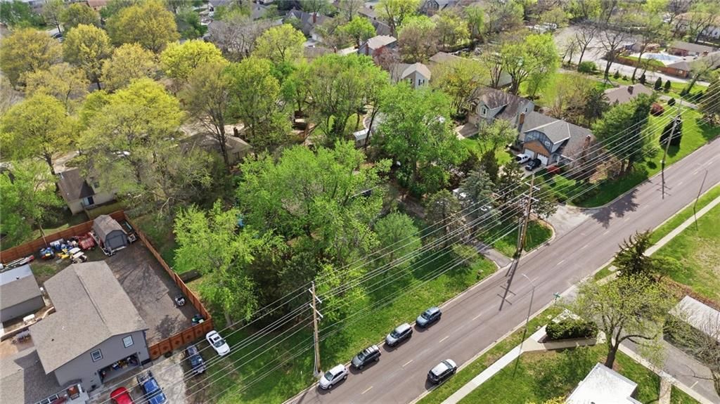 9935 W 85th Street — photo 56