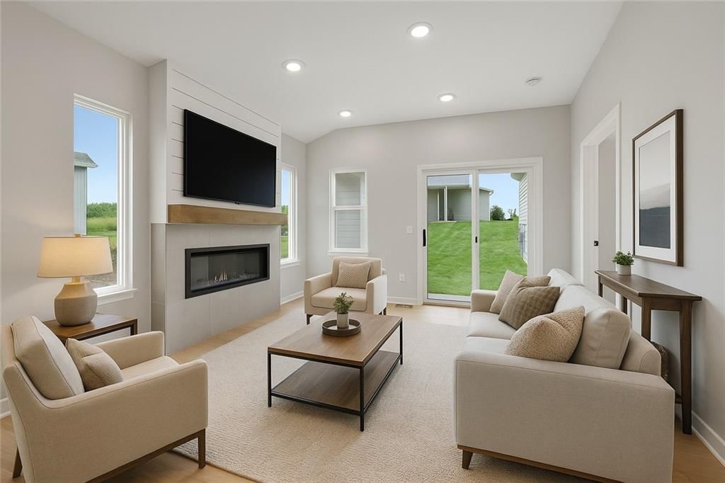 804 Glenn Circle — photo 11