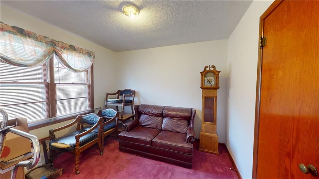 710 W Ewing Street — photo 10