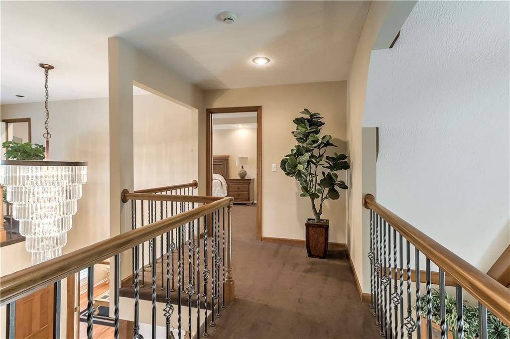 1303 NW Hawk Creek Drive — photo 41