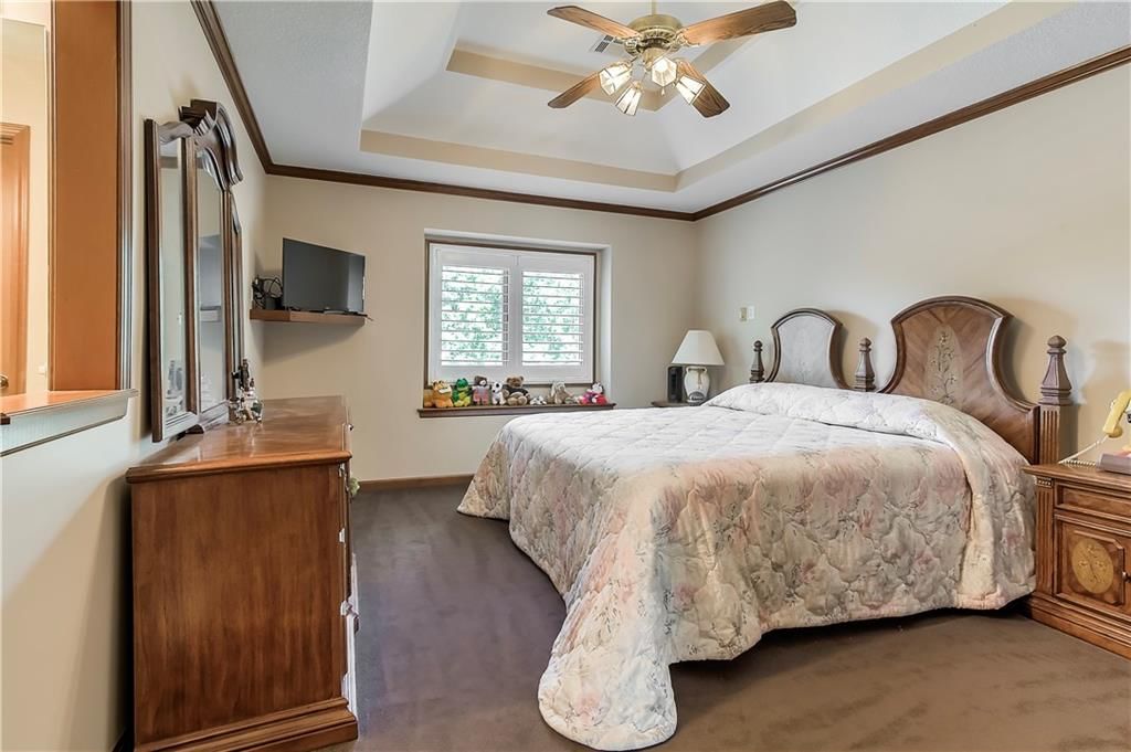 1303 NW Hawk Creek Drive — photo 49