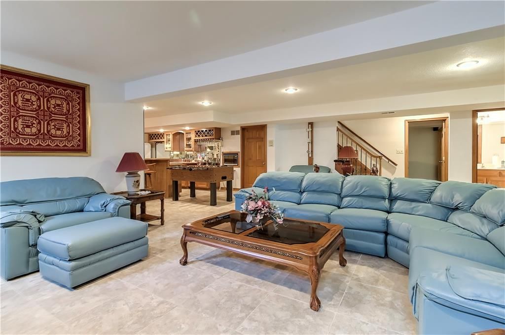 1303 NW Hawk Creek Drive — photo 53