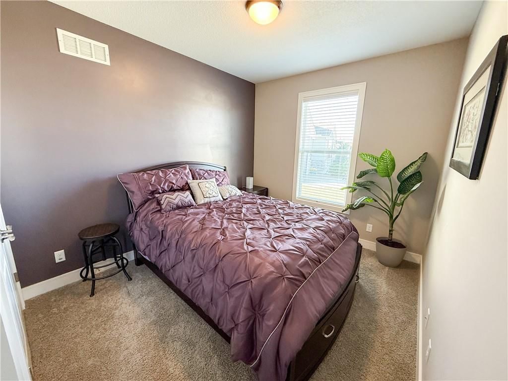 1173 SW Whitby Drive — photo 6