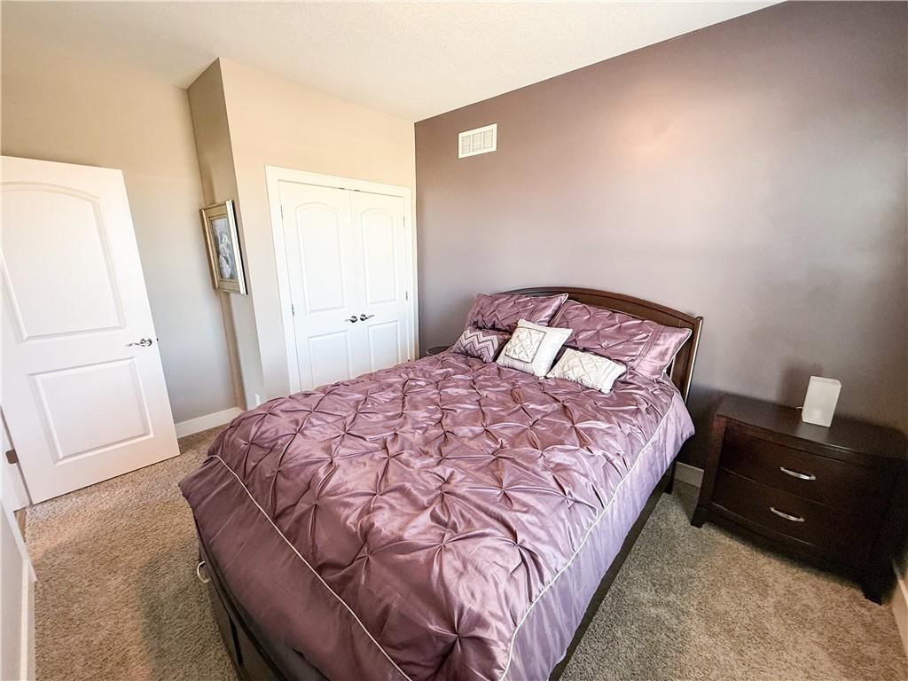 1173 SW Whitby Drive — photo 7