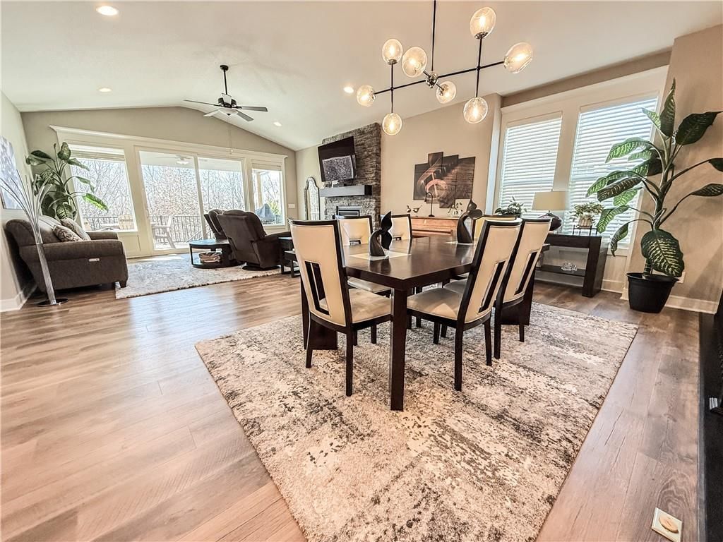 1173 SW Whitby Drive — photo 19