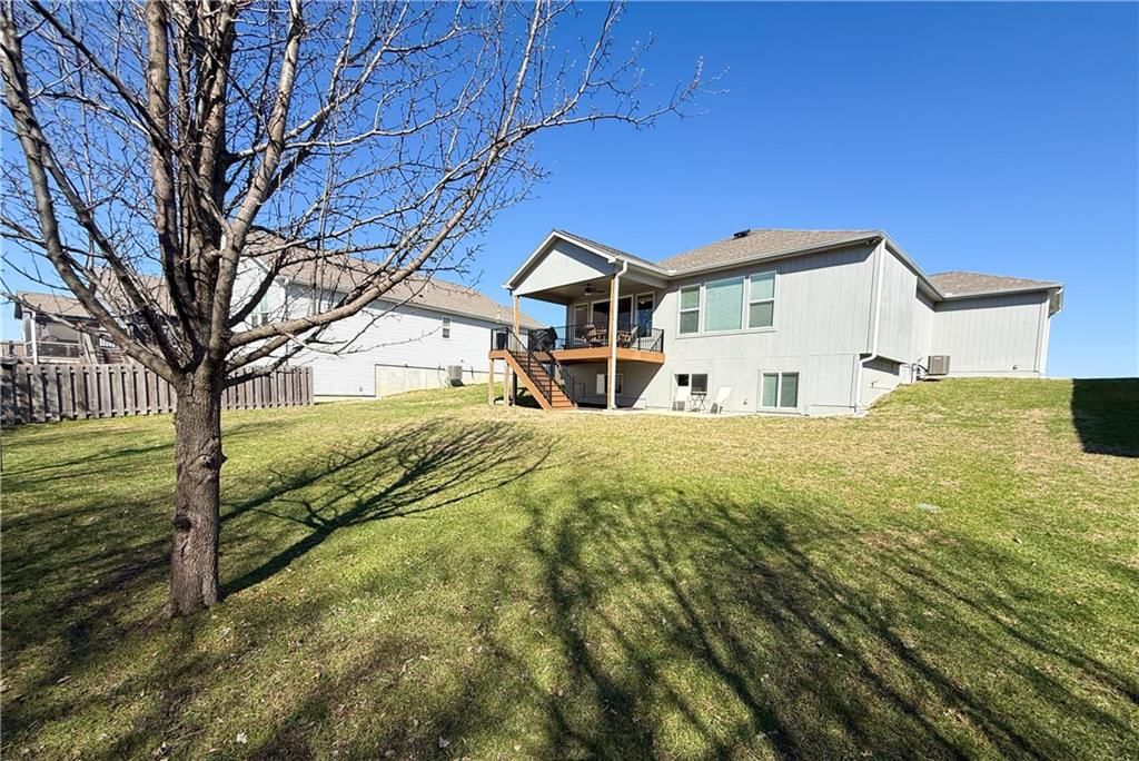 1173 SW Whitby Drive — photo 44