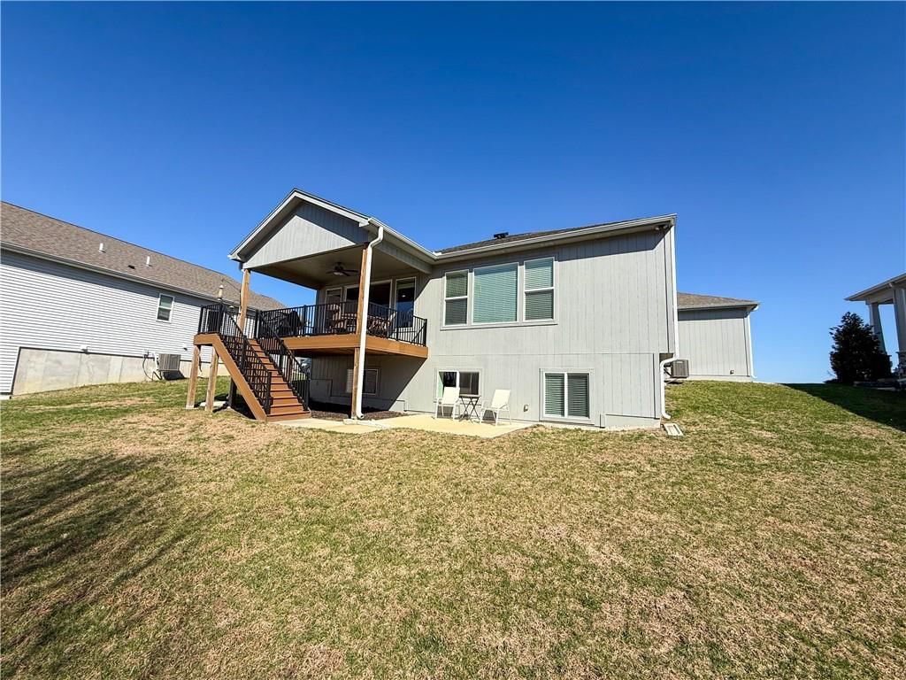 1173 SW Whitby Drive — photo 45