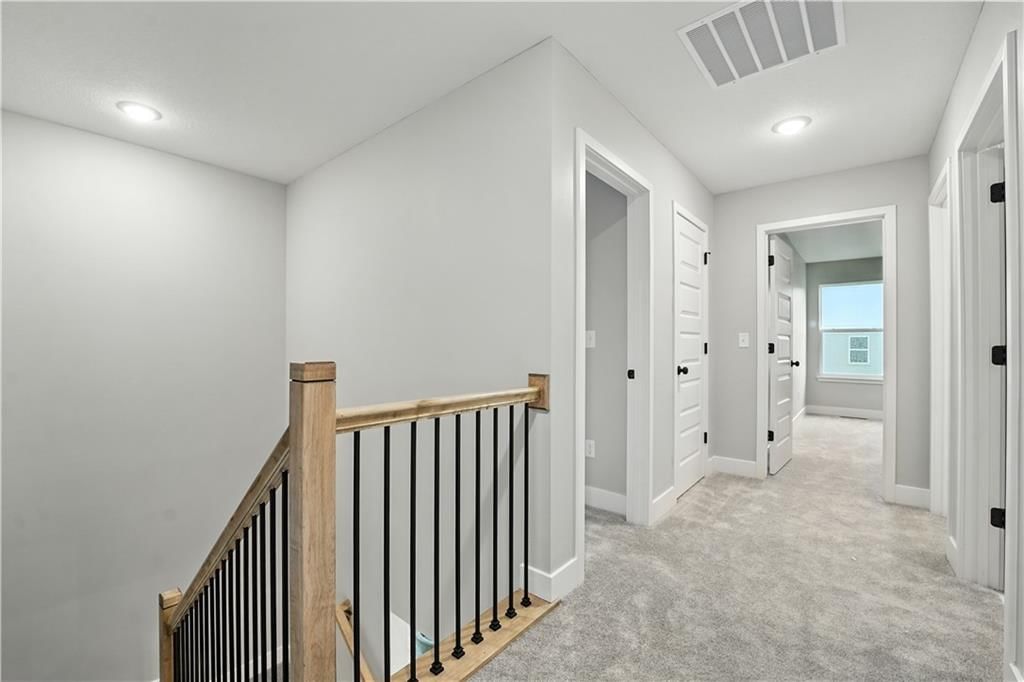 806 Glenn Circle — photo 9