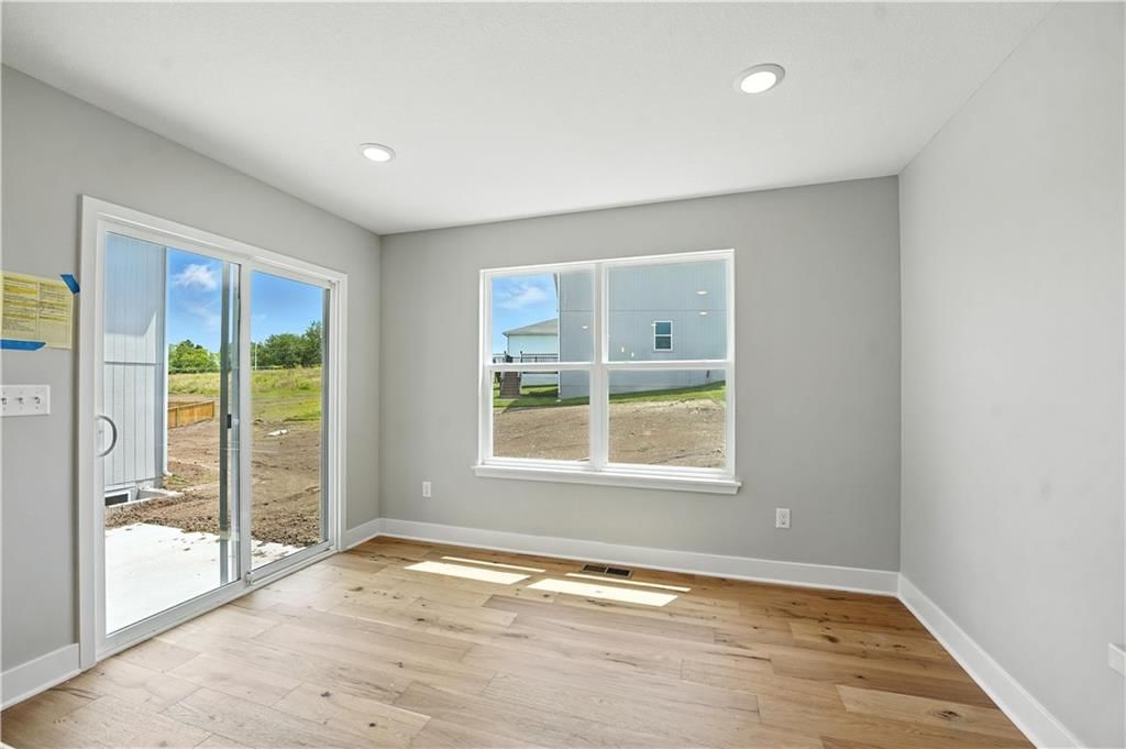 806 Glenn Circle — photo 16