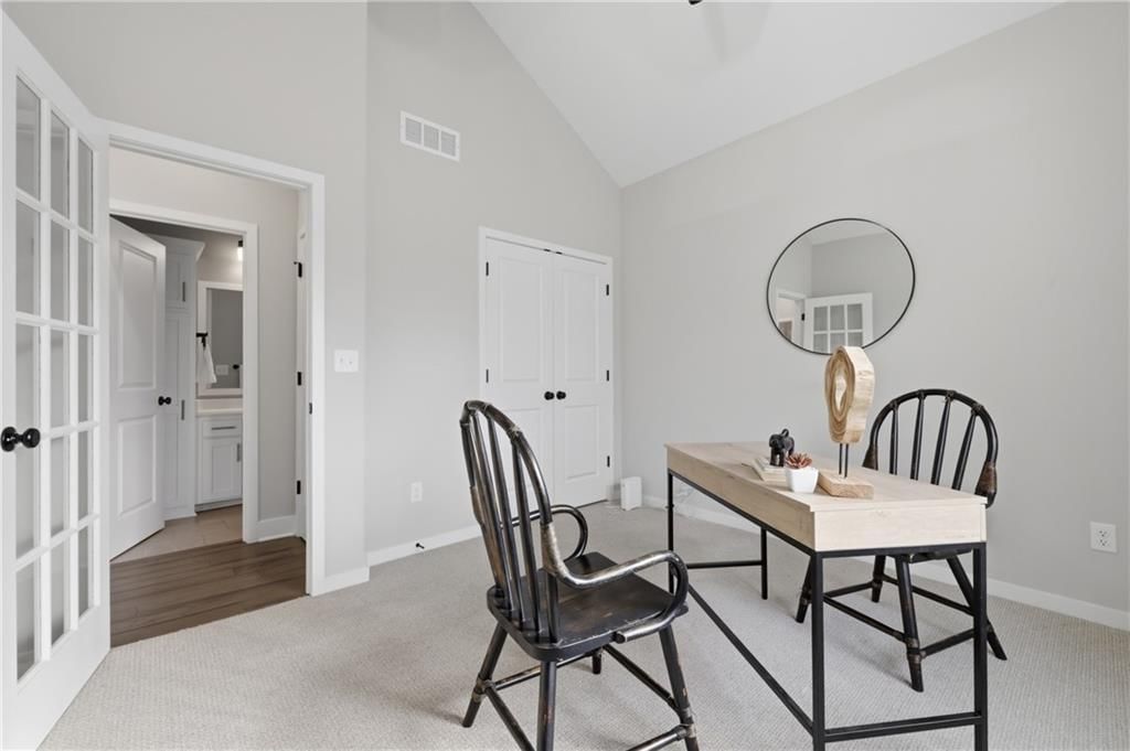 8735 W Longview Parkway — photo 11