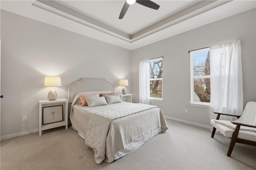 8735 W Longview Parkway — photo 16