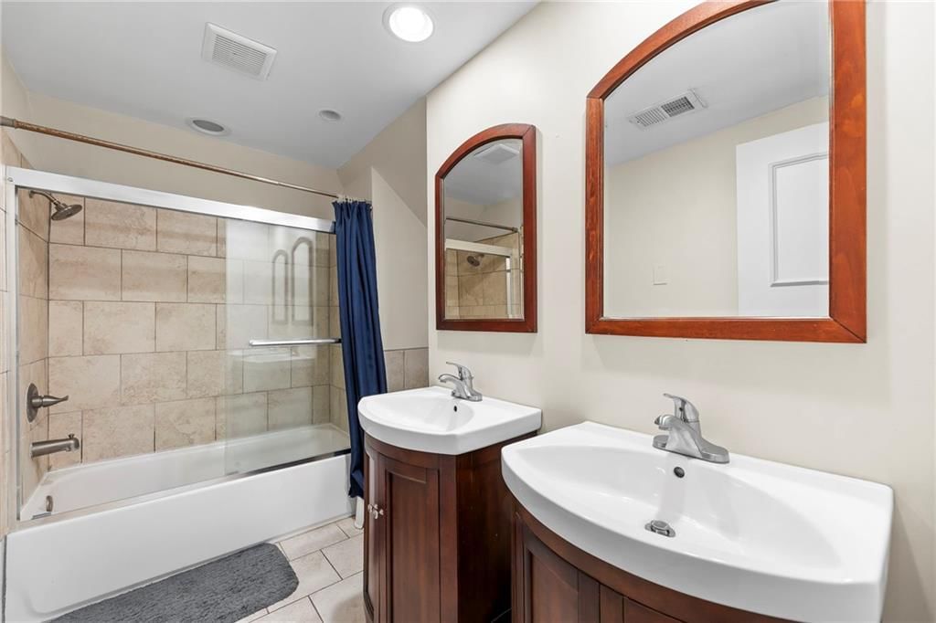 11222 Holly Street — photo 28