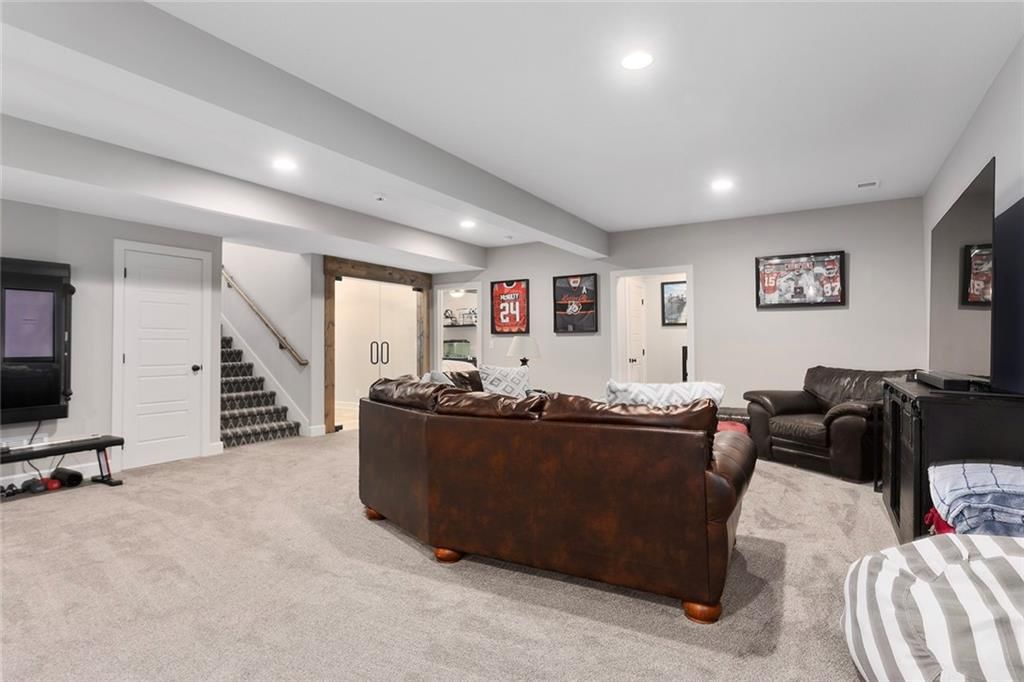 809 Bridgeshire Drive — photo 30