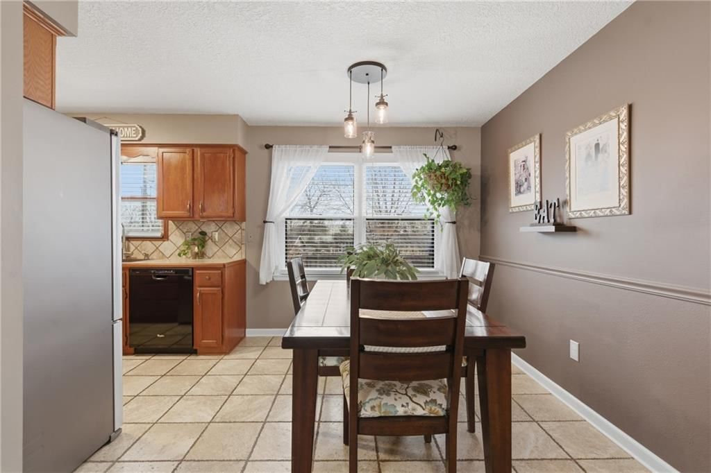 33775 Valleyview Street — photo 8