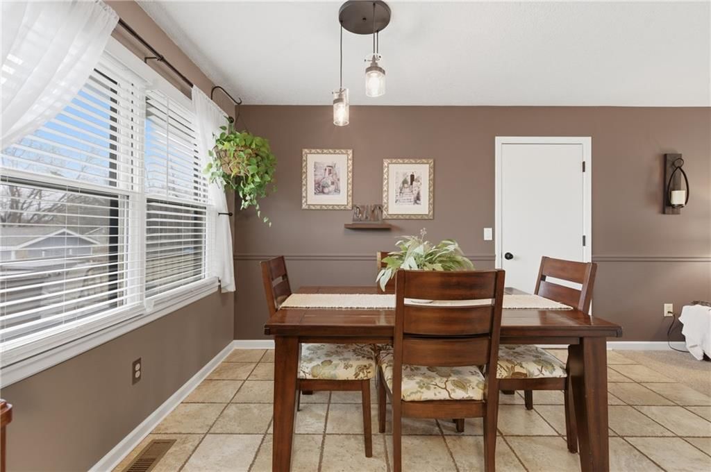 33775 Valleyview Street — photo 9