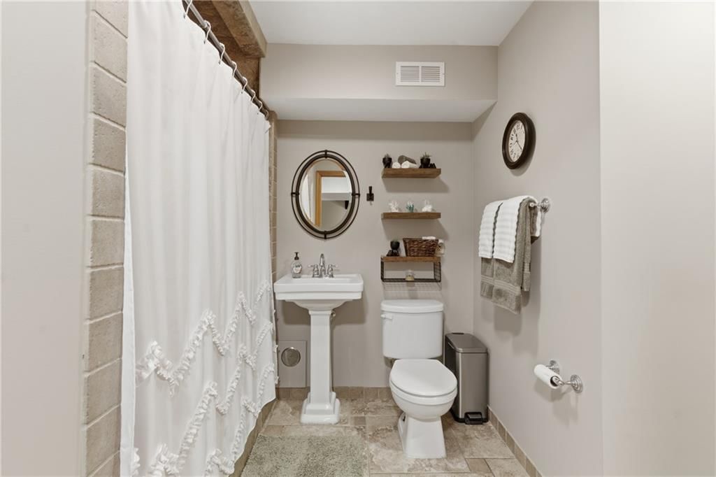 33775 Valleyview Street — photo 22