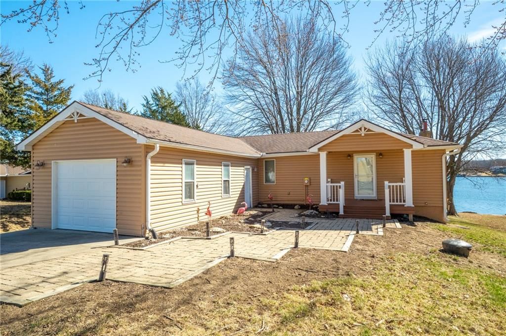 1006 Lake Viking Terrace, Altamont, MO