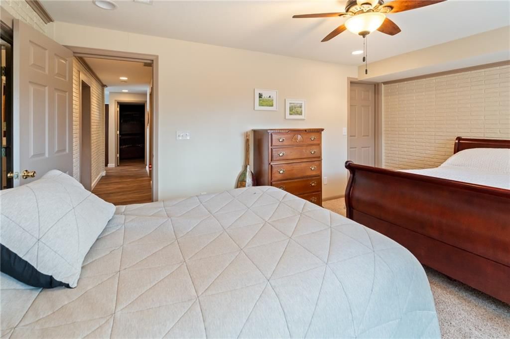 1006 Lake Viking Terrace — photo 37