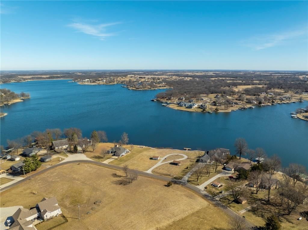 1006 Lake Viking Terrace — photo 44