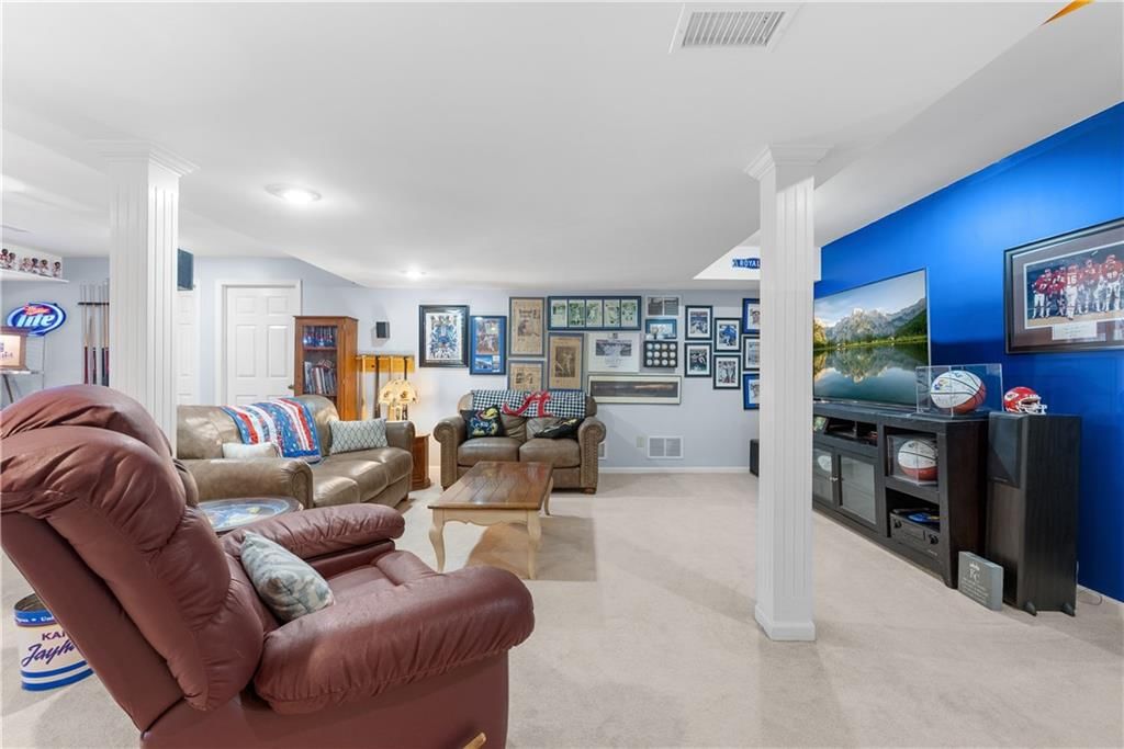 313 SW Bridlewood Court — photo 28