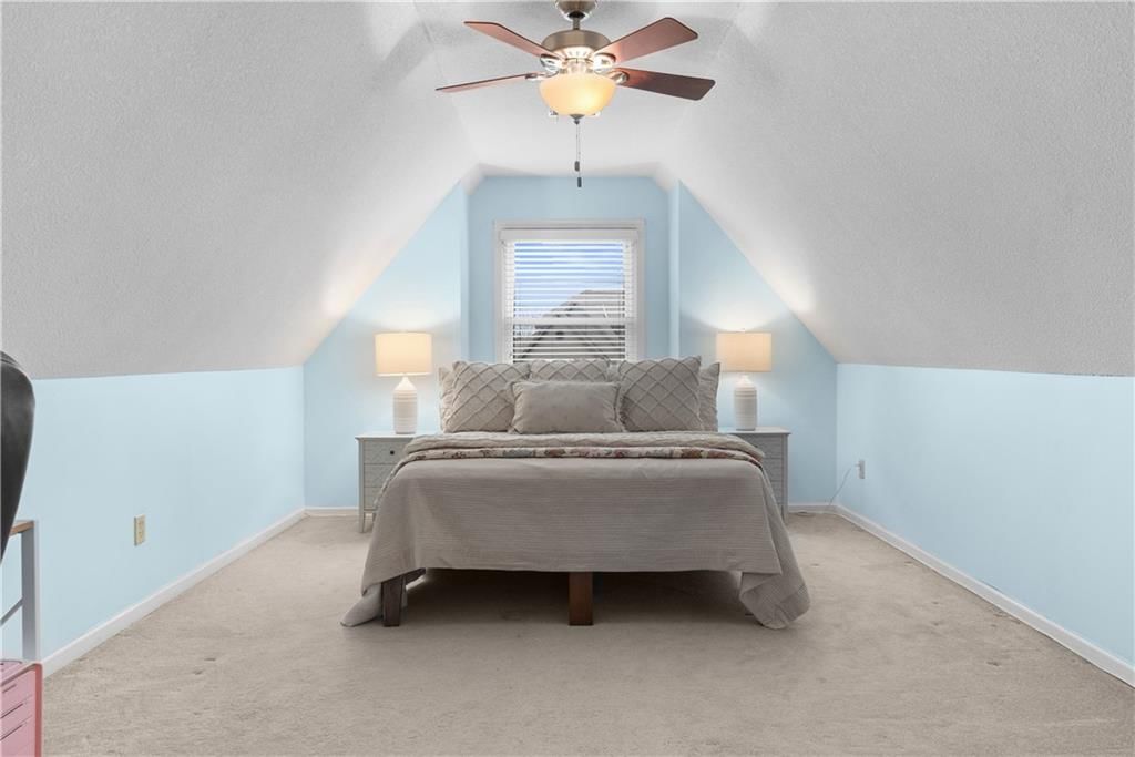 313 SW Bridlewood Court — photo 34