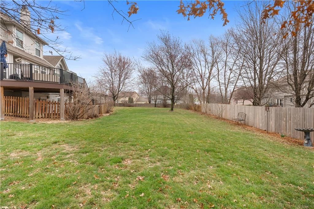 313 SW Bridlewood Court — photo 43