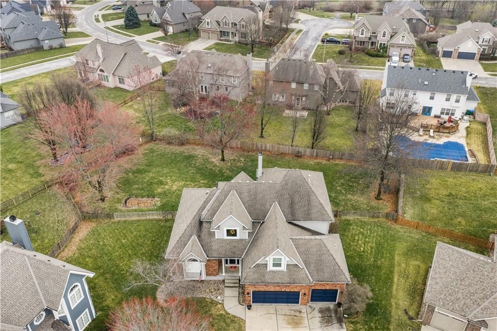 313 SW Bridlewood Court — photo 47