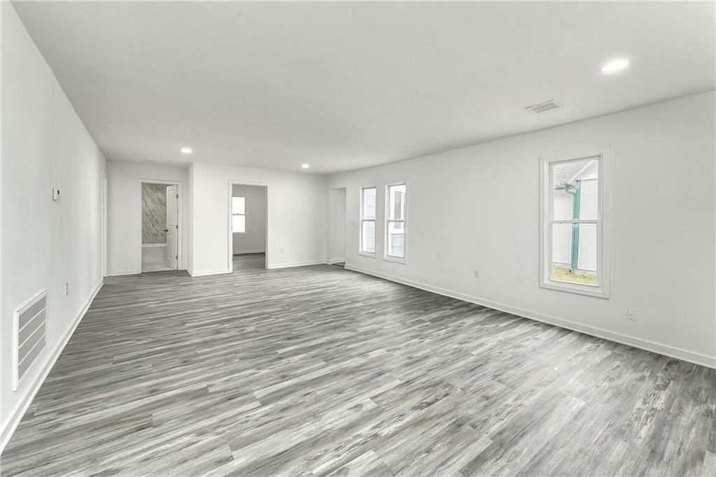 209 Brown Avenue — photo 4