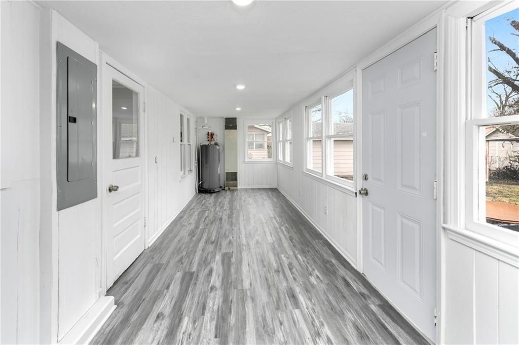 209 Brown Avenue — photo 11