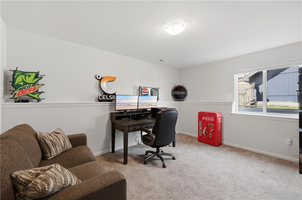 10210 N Quincy Avenue — photo 24
