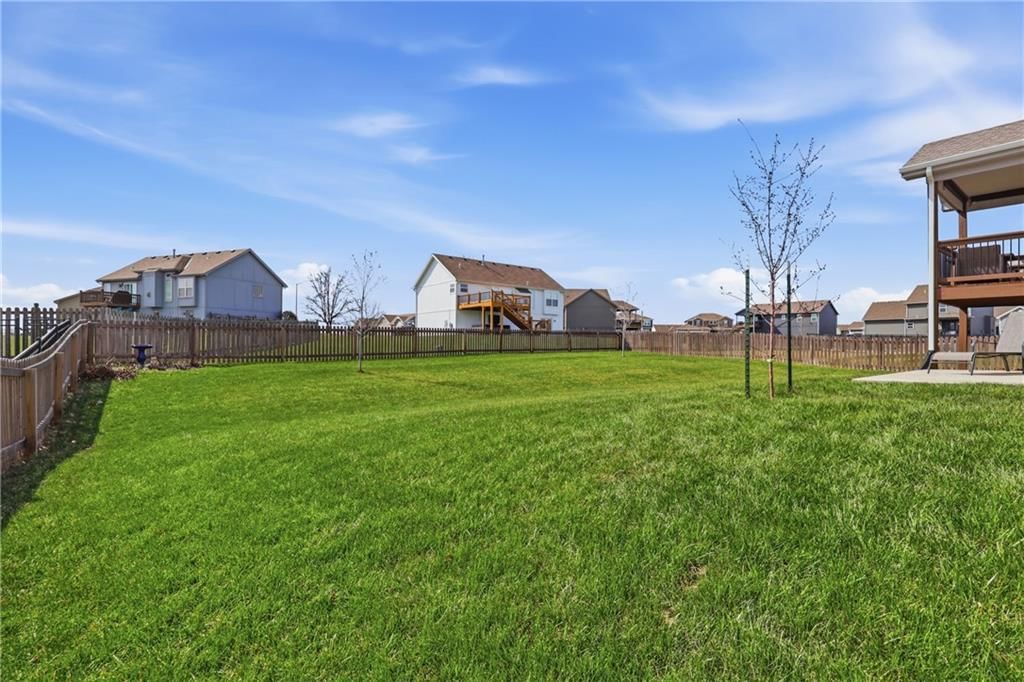 10210 N Quincy Avenue — photo 30