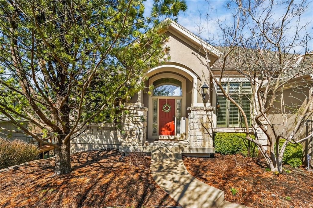 6110 Westwood Court — photo 2