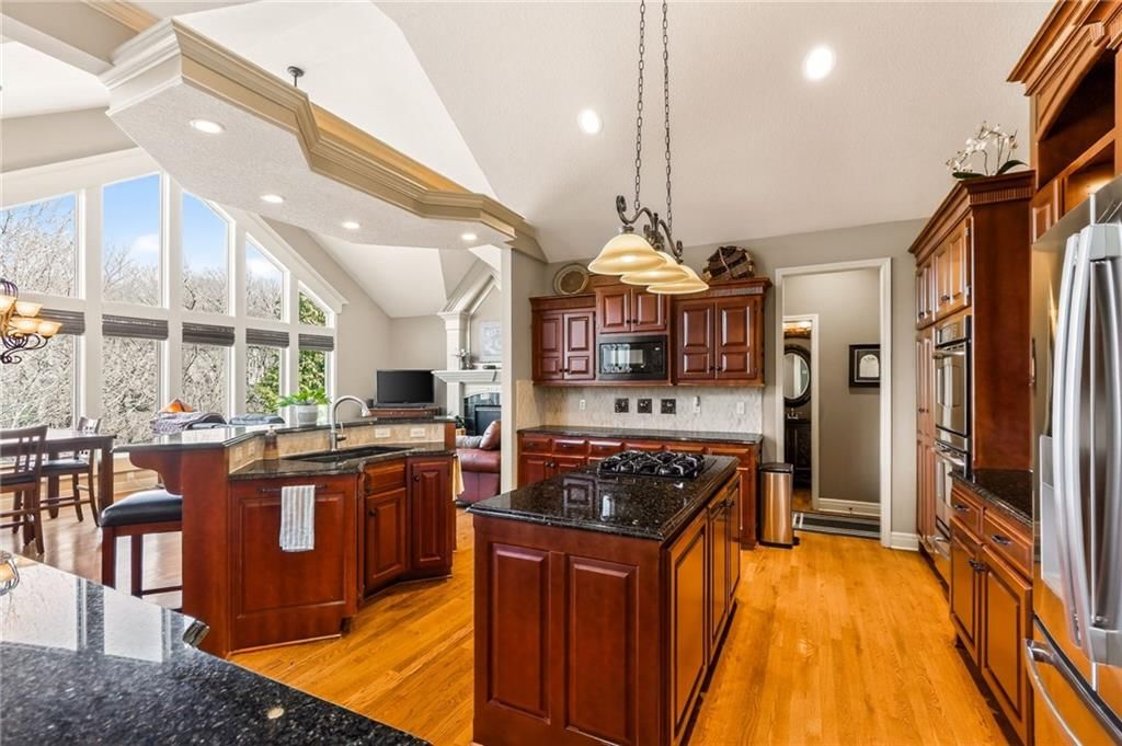 6110 Westwood Court — photo 13