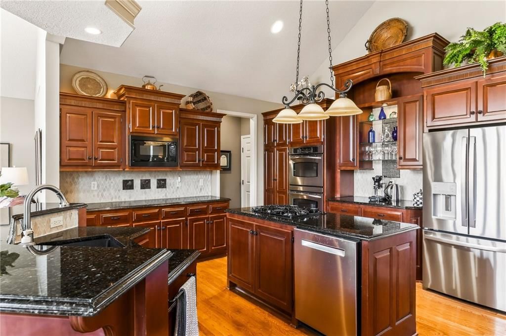 6110 Westwood Court — photo 15