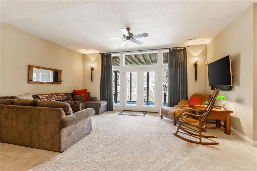 6110 Westwood Court — photo 37