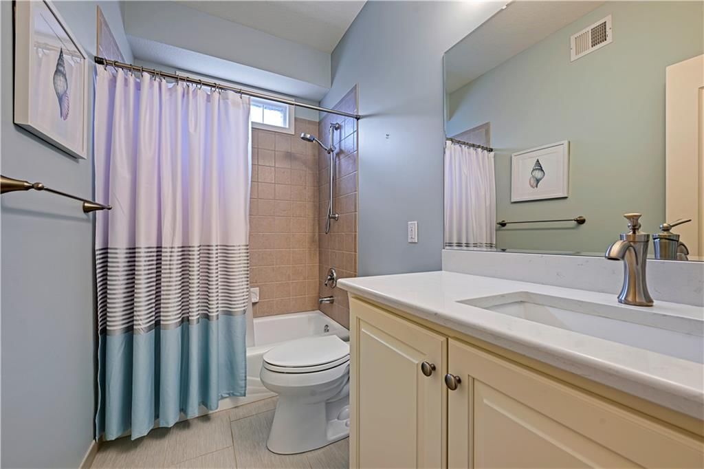 15984 W 159th Terrace — photo 25