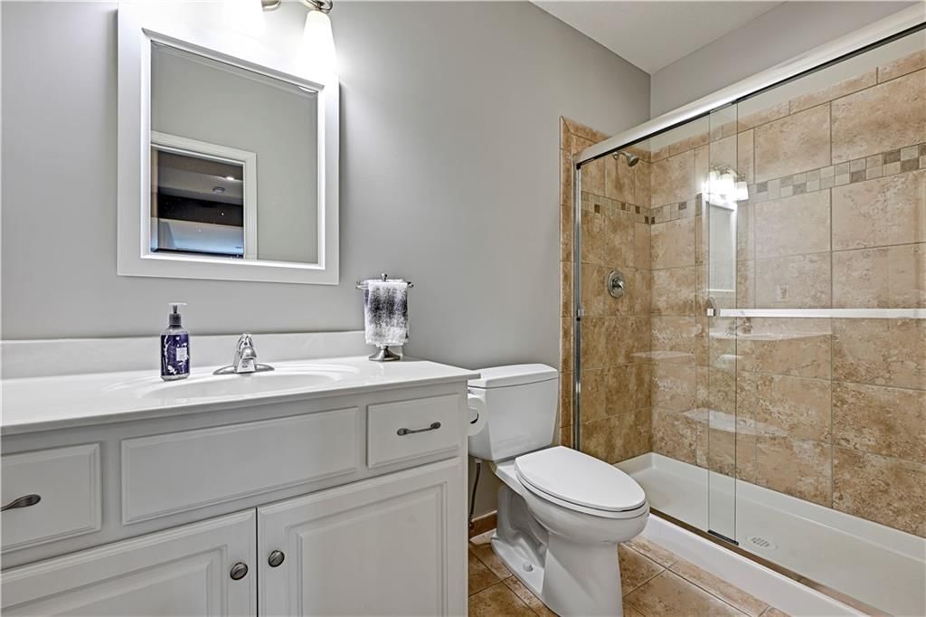 15984 W 159th Terrace — photo 32