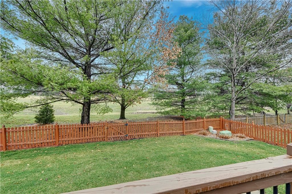 15984 W 159th Terrace — photo 37