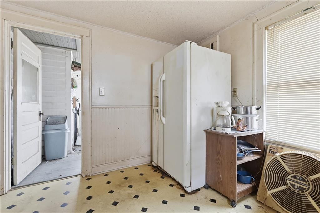 1209 S Spring Street — photo 12
