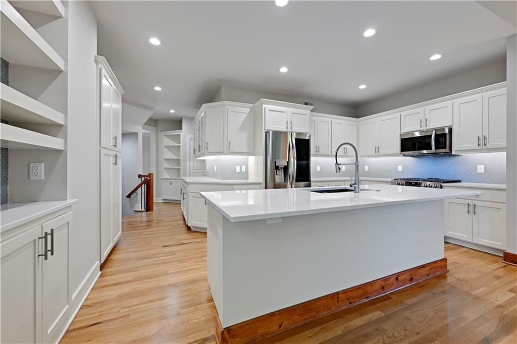 14500 Outlook Street — photo 12