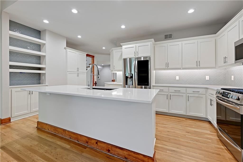14500 Outlook Street — photo 13