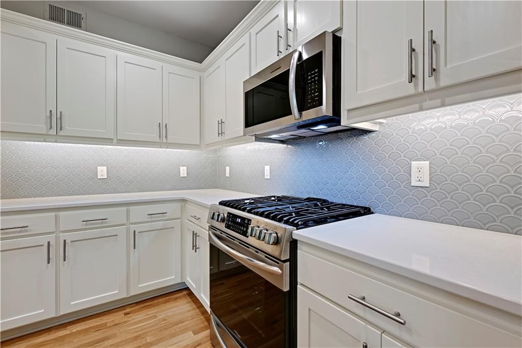 14500 Outlook Street — photo 14