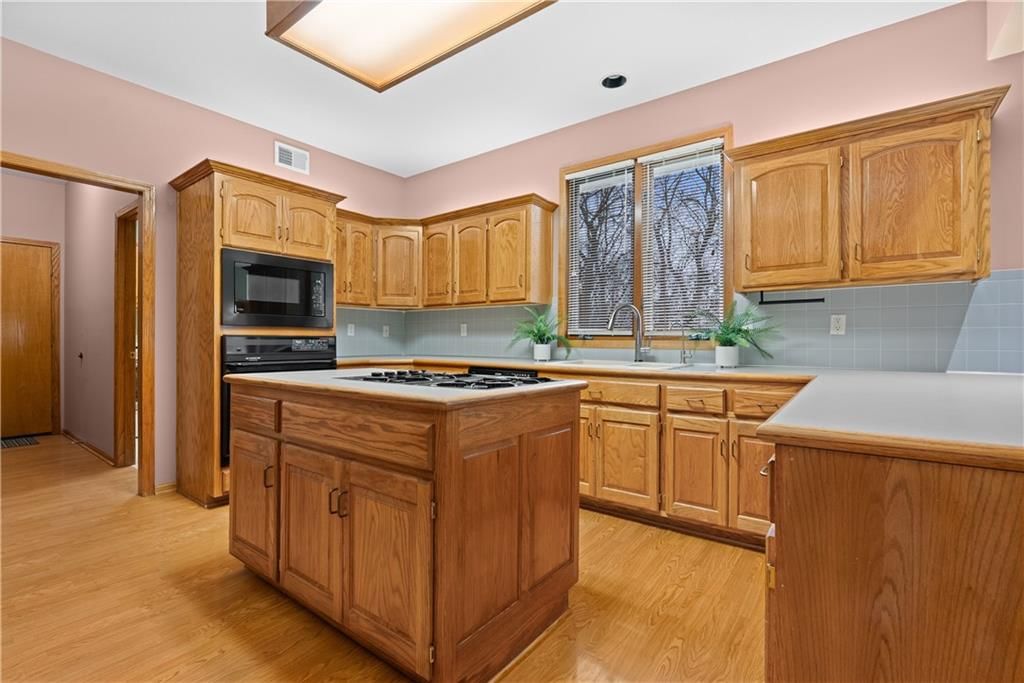 28605 E 114th Street — photo 12