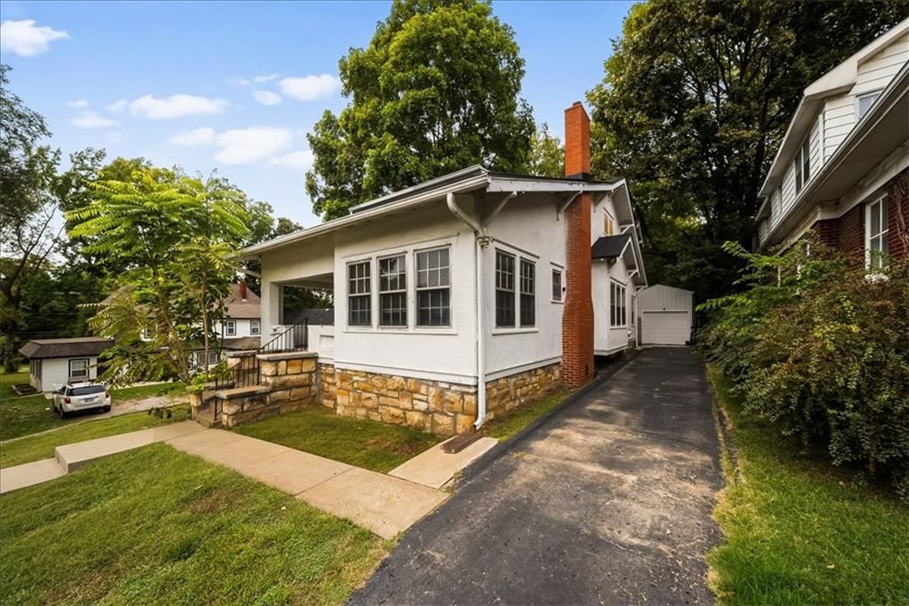 3224 Barber Avenue — photo 5