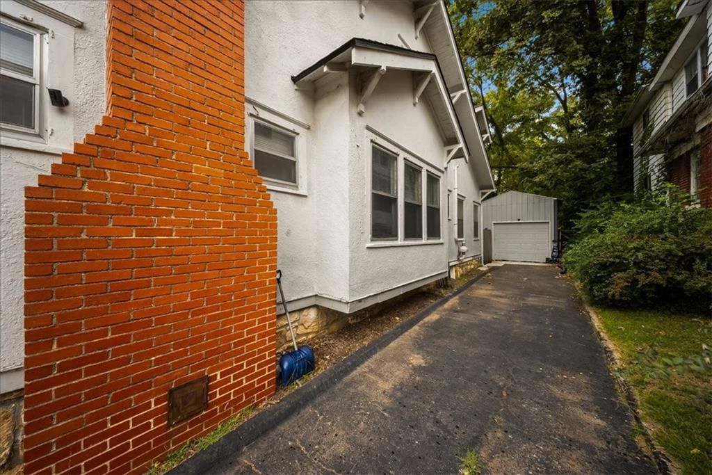 3224 Barber Avenue — photo 6